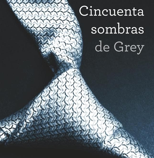 Entre los libros más vendidos las cincuenta sombras de grey.