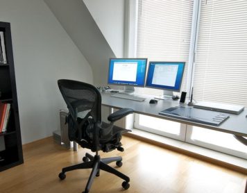 ¿Qué debe haber en la mesa de trabajo del escritor?